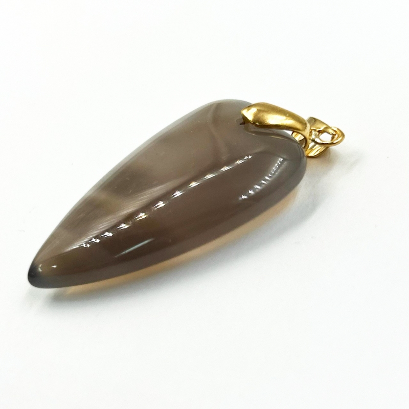 Кулон с серым агатом размер 25*39мм цвет золото